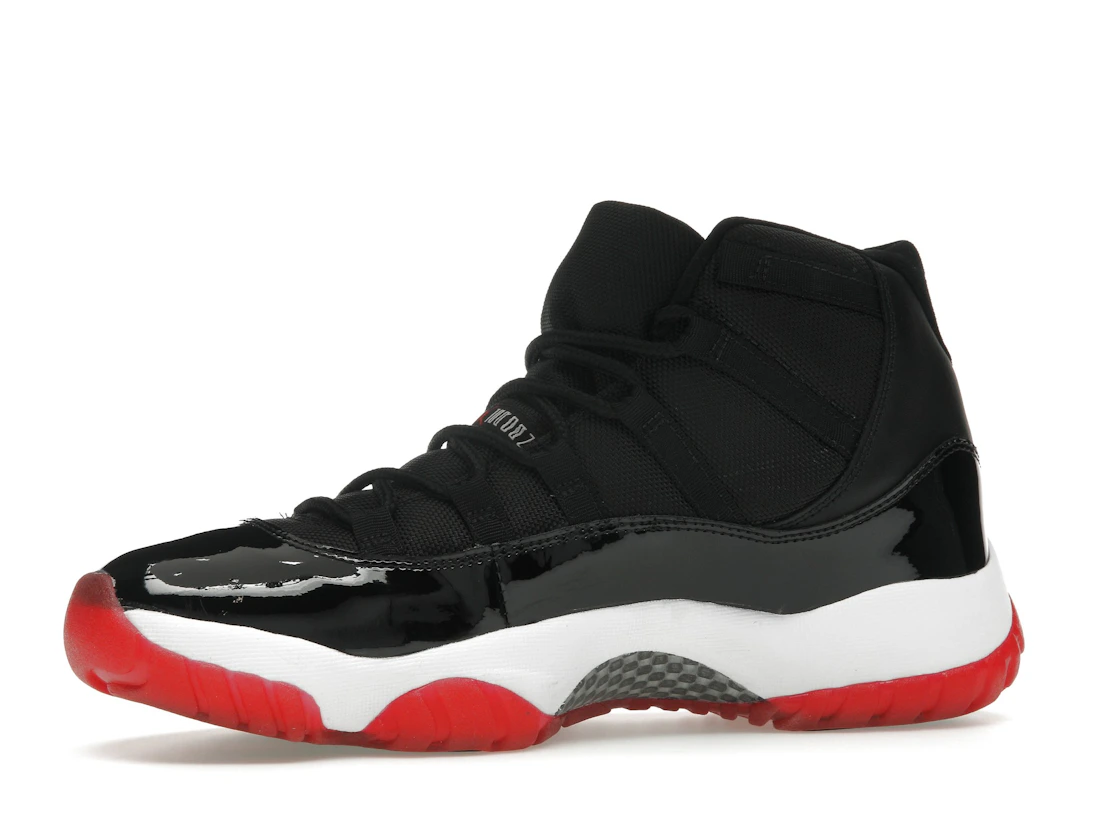Vue 17 de Jordan 11 Retro Playoffs CDP (2008)