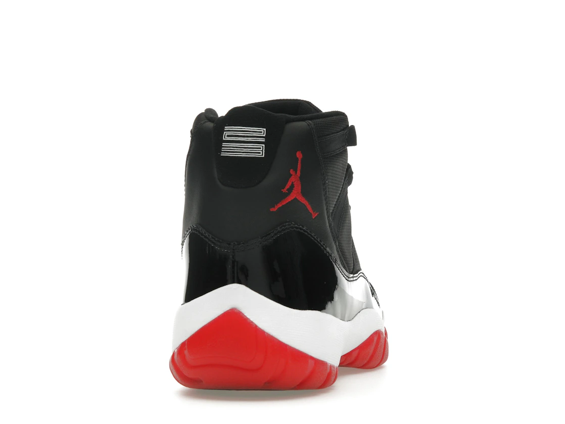 Vue 29 de Jordan 11 Retro Playoffs CDP (2008)