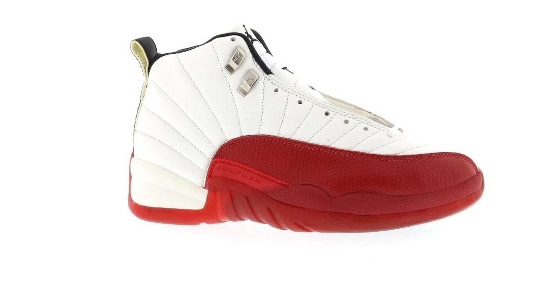 Vue 2 de Jordan 12 OG Cherry (1997)