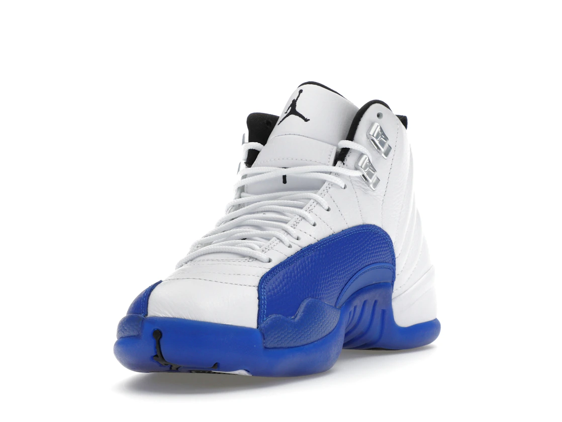 Vue 13 de Jordan 12 Retro Blueberry