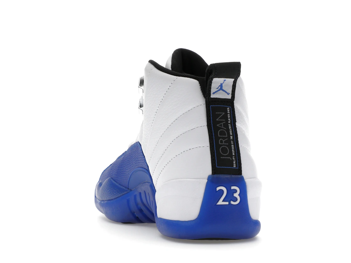 Vue 26 de Jordan 12 Retro Blueberry