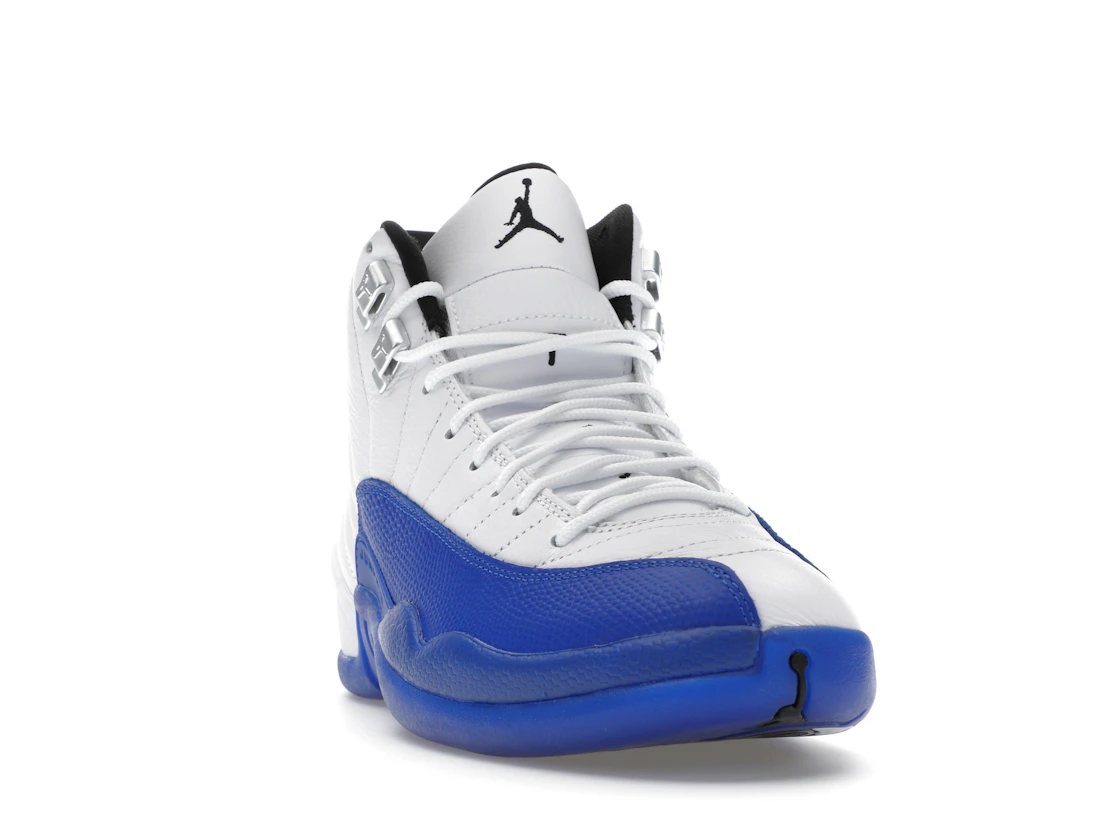 Vue 8 de Jordan 12 Retro Blueberry