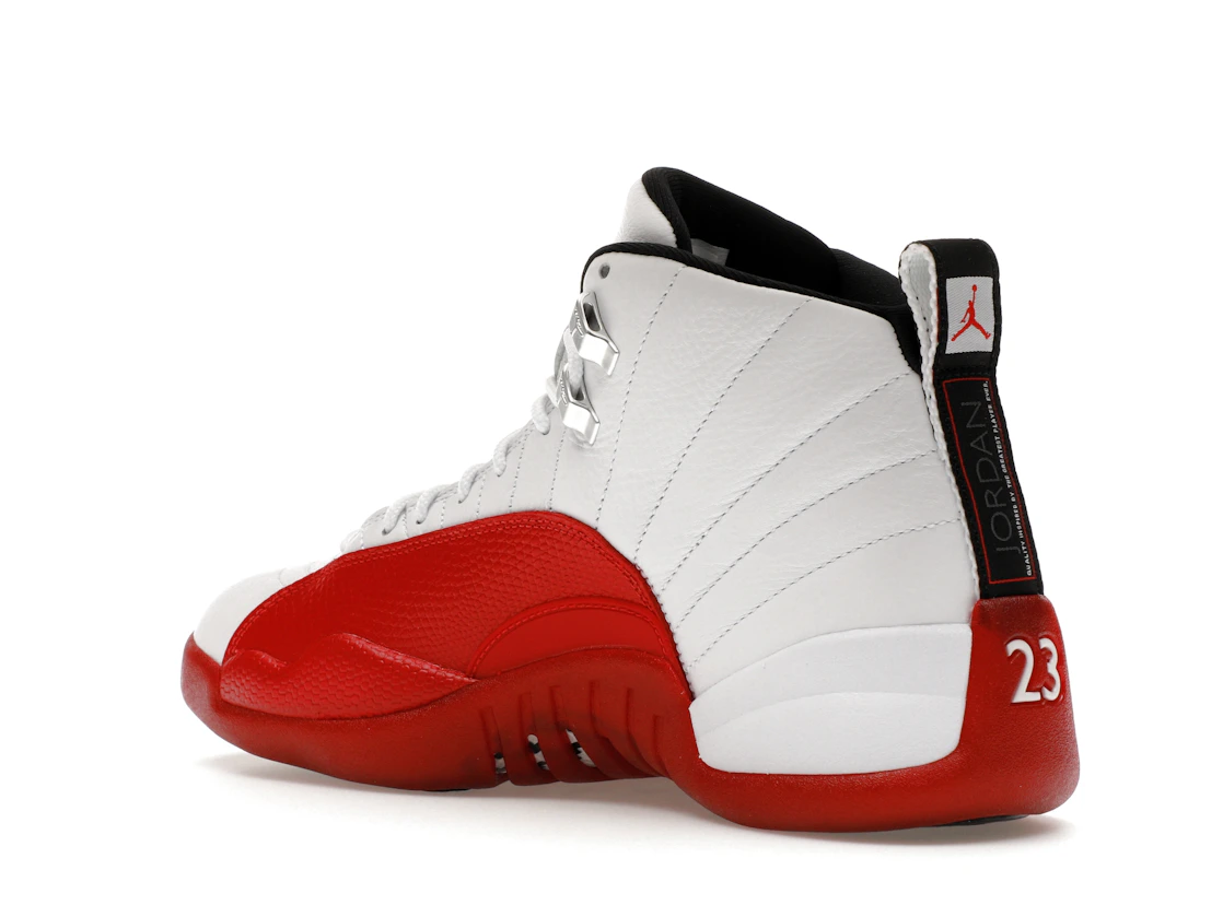 Vue 23 de Jordan 12 Retro Cherry (2023)