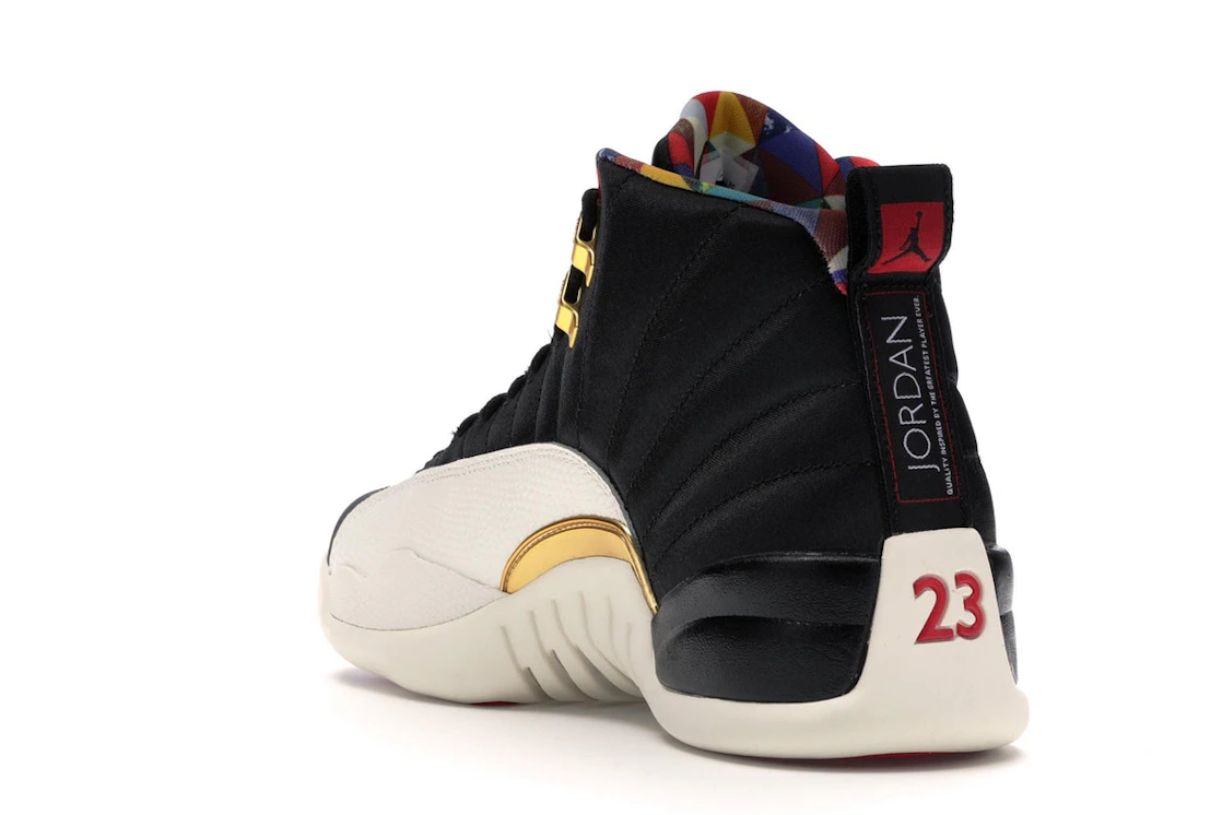 Vue 25 de Jordan 12 Retro Chinese New Year (2019)
