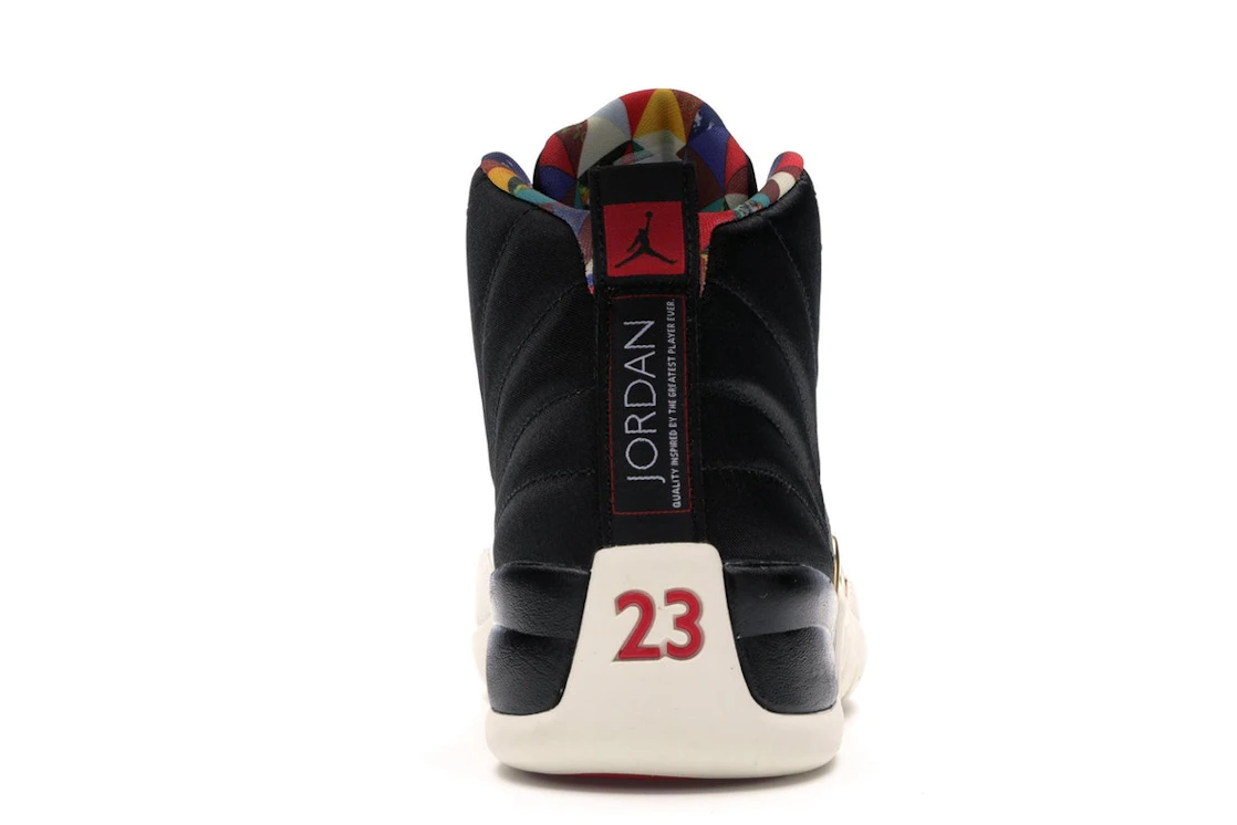 Vue 28 de Jordan 12 Retro Chinese New Year (2019)