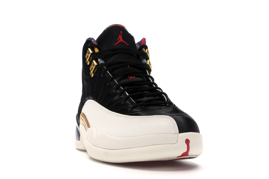 Vue 8 de Jordan 12 Retro Chinese New Year (2019)
