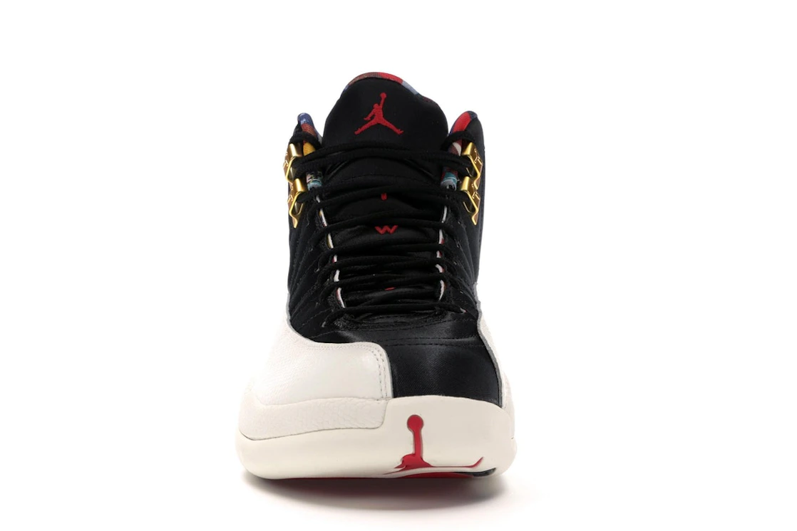 Vue 10 de Jordan 12 Retro Chinese New Year (2019)