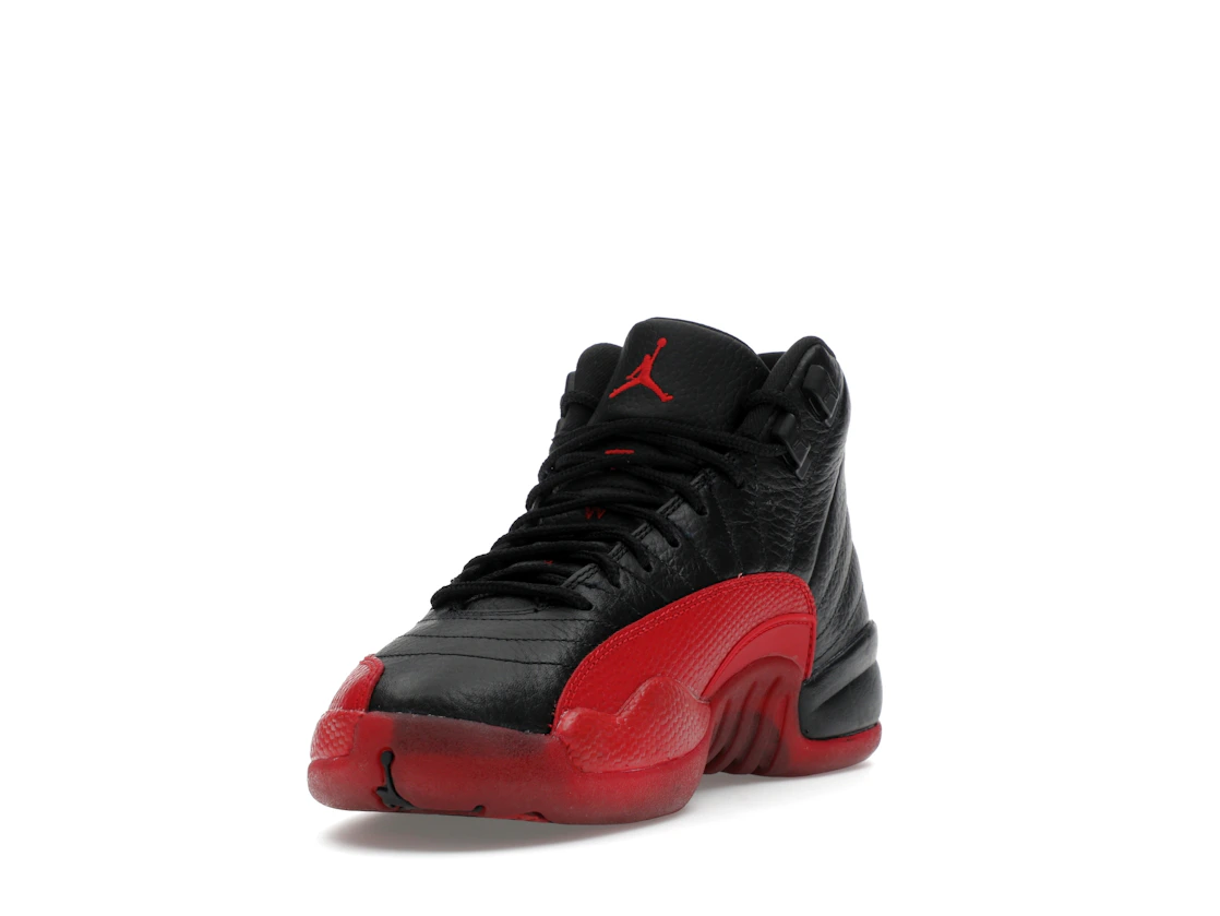 Vue 13 de Jordan 12 Retro Flu Game (2025) (GS)