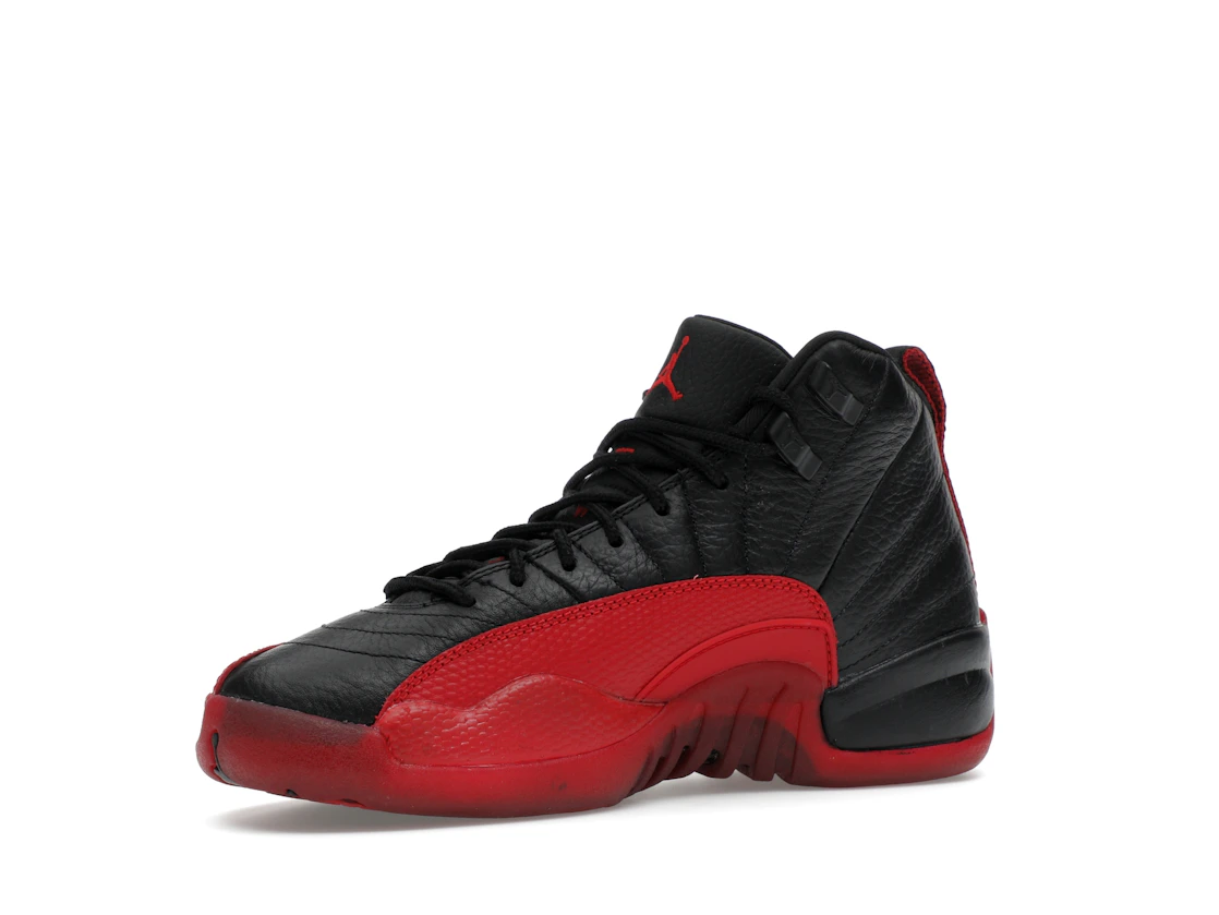 Vue 16 de Jordan 12 Retro Flu Game (2025) (GS)