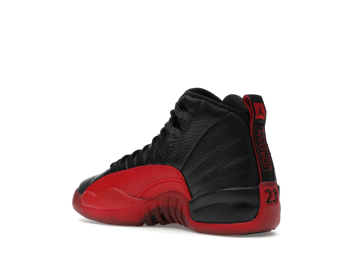 Vue 23 de Jordan 12 Retro Flu Game (2025) (GS)
