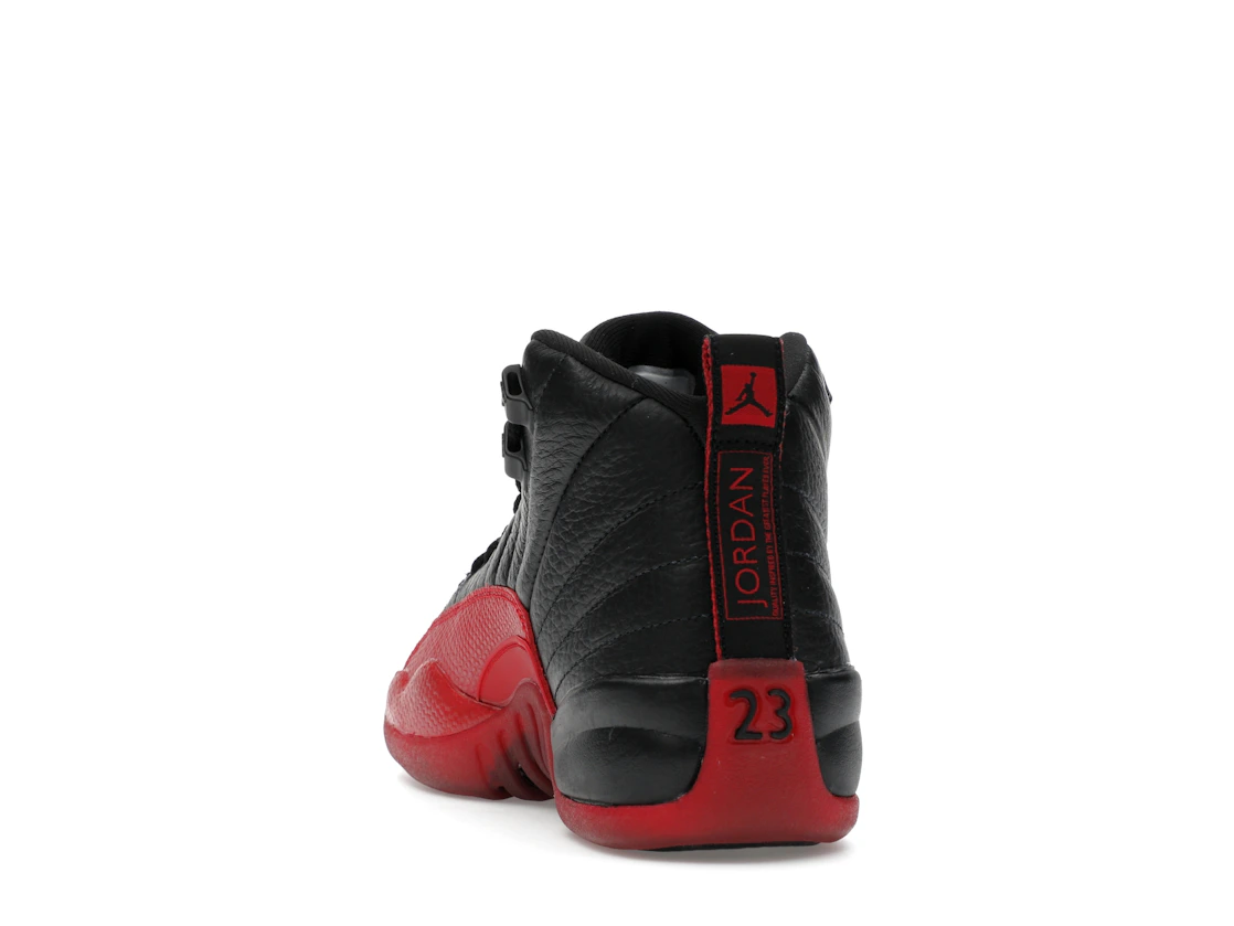 Vue 26 de Jordan 12 Retro Flu Game (2025) (GS)