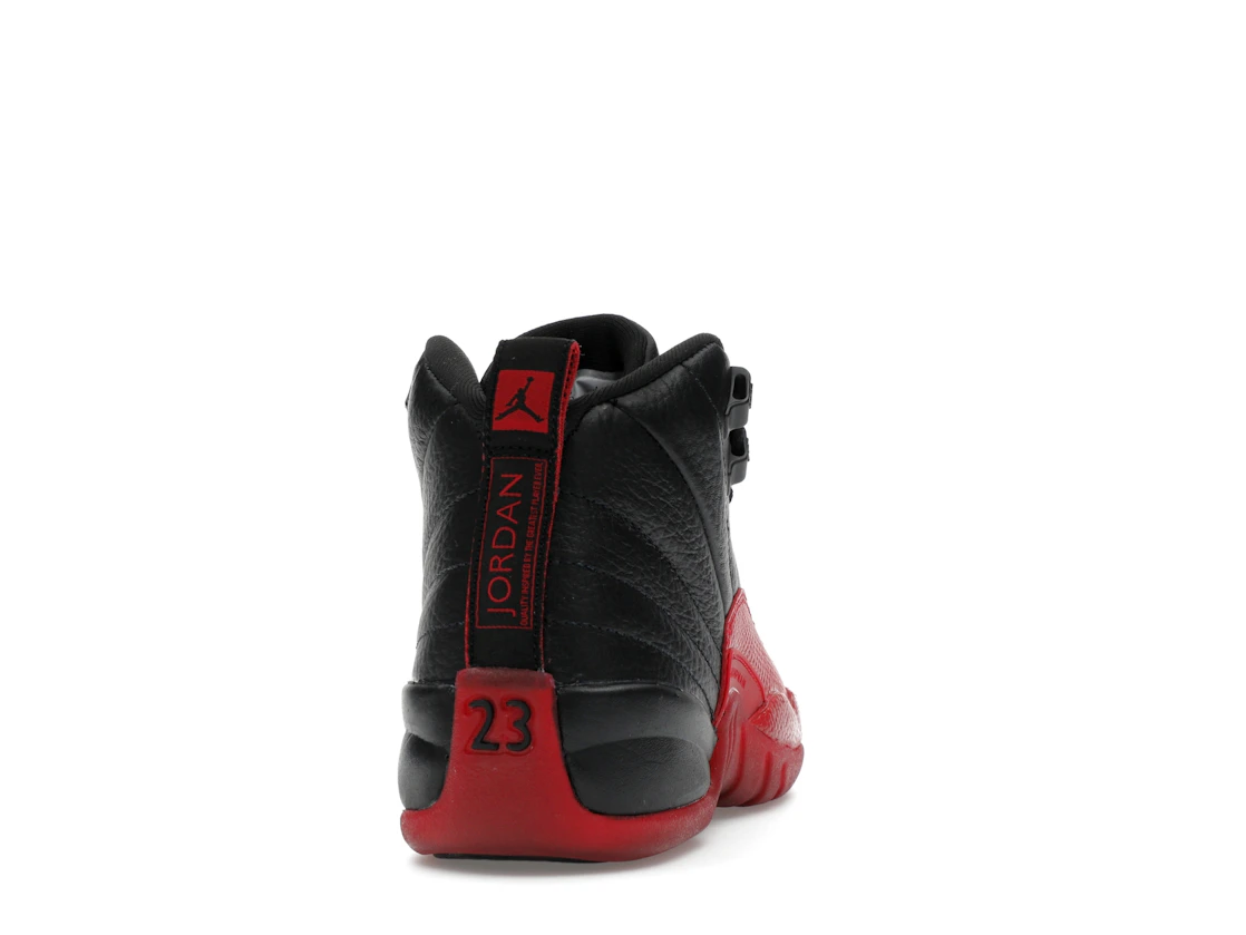 Vue 29 de Jordan 12 Retro Flu Game (2025) (GS)