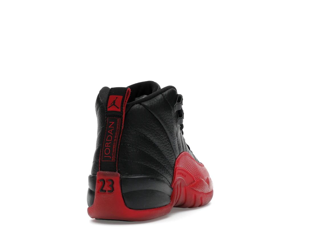Vue 30 de Jordan 12 Retro Flu Game (2025) (GS)