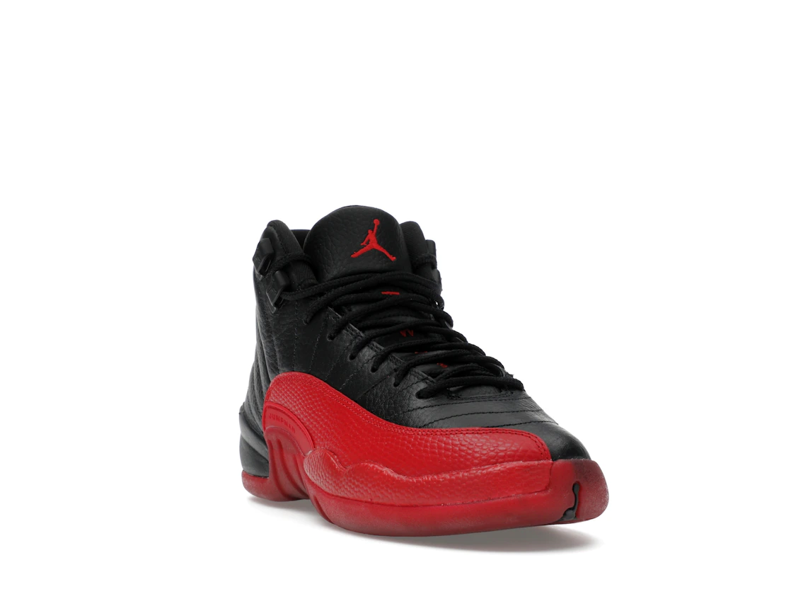 Vue 7 de Jordan 12 Retro Flu Game (2025) (GS)