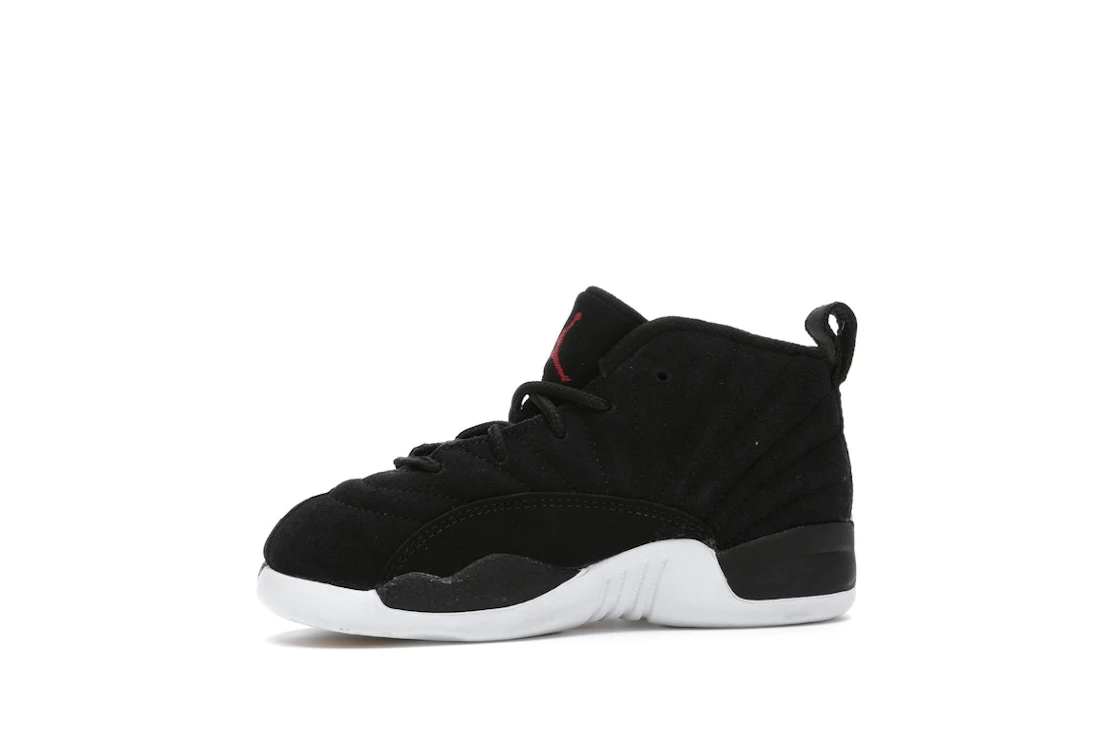 Vue 17 de Jordan 12 Retro Reverse Taxi Black (TD)