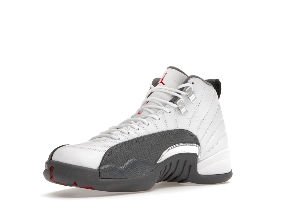 Vue 15 de Jordan 12 Retro White Dark Grey