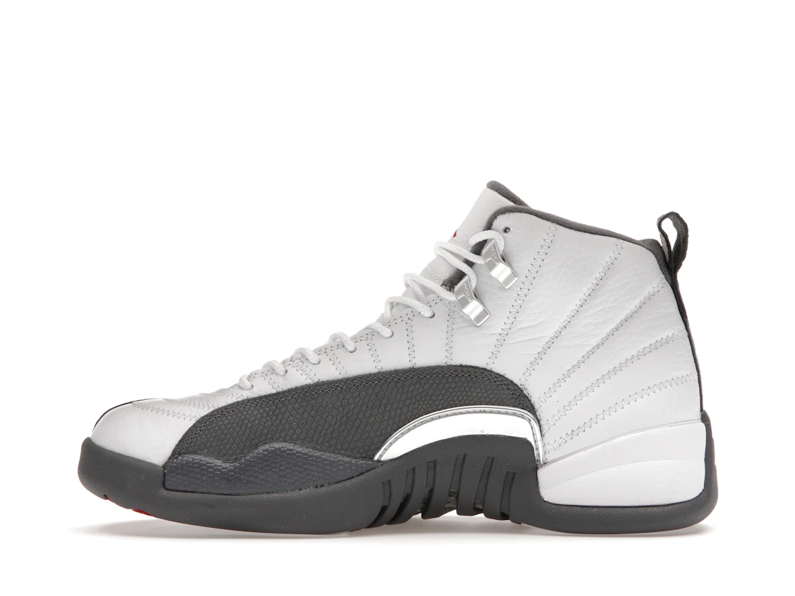 Vue 19 de Jordan 12 Retro White Dark Grey