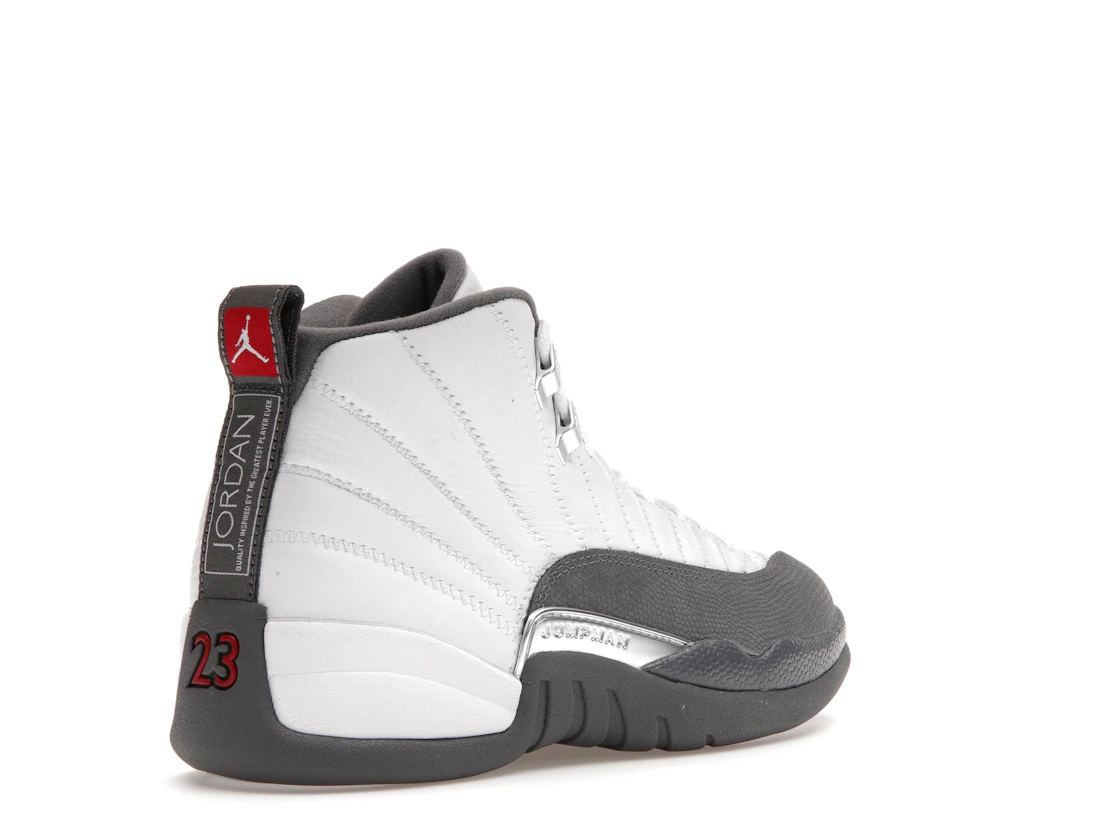 Vue 32 de Jordan 12 Retro White Dark Grey