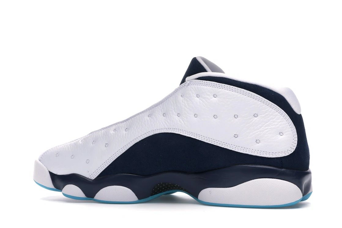 Vue 21 de Jordan 13 Retro Low Hornets