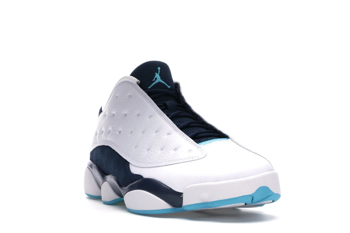 Vue 7 de Jordan 13 Retro Low Hornets