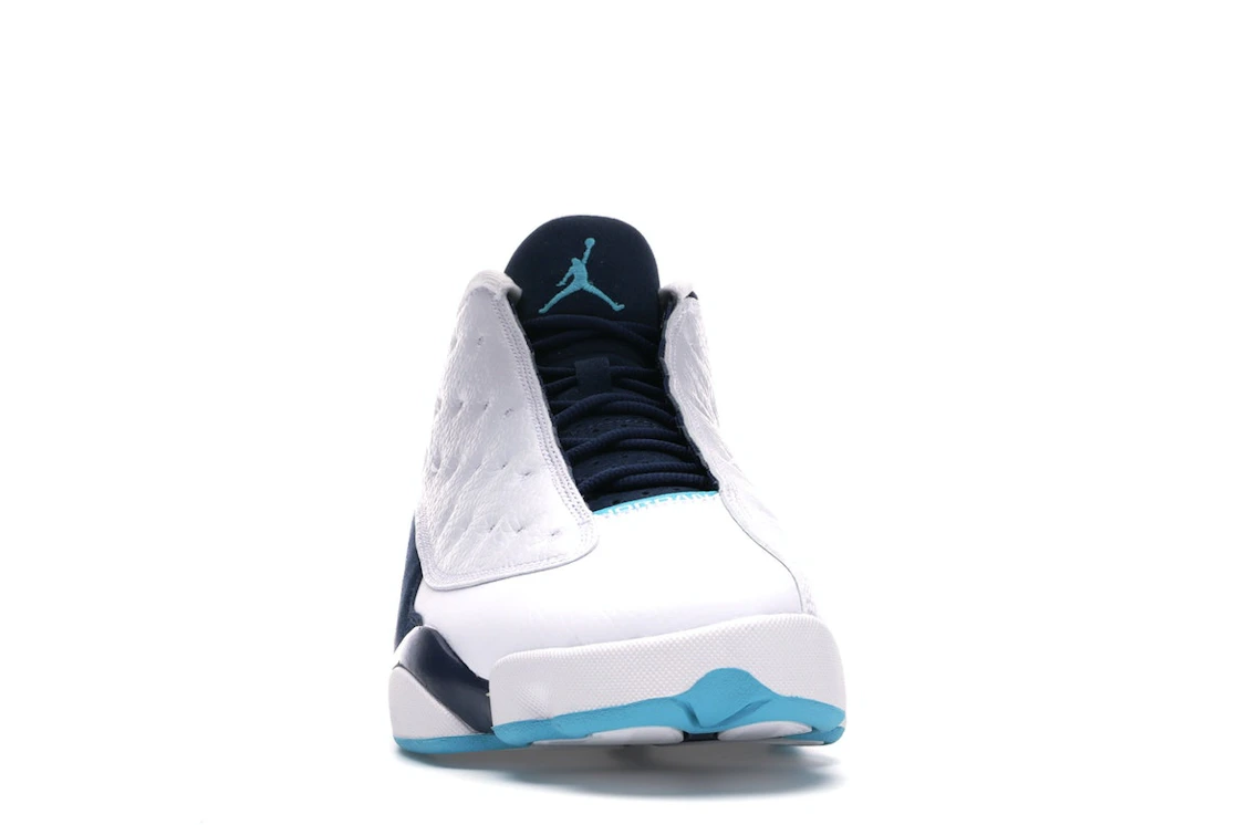 Vue 9 de Jordan 13 Retro Low Hornets