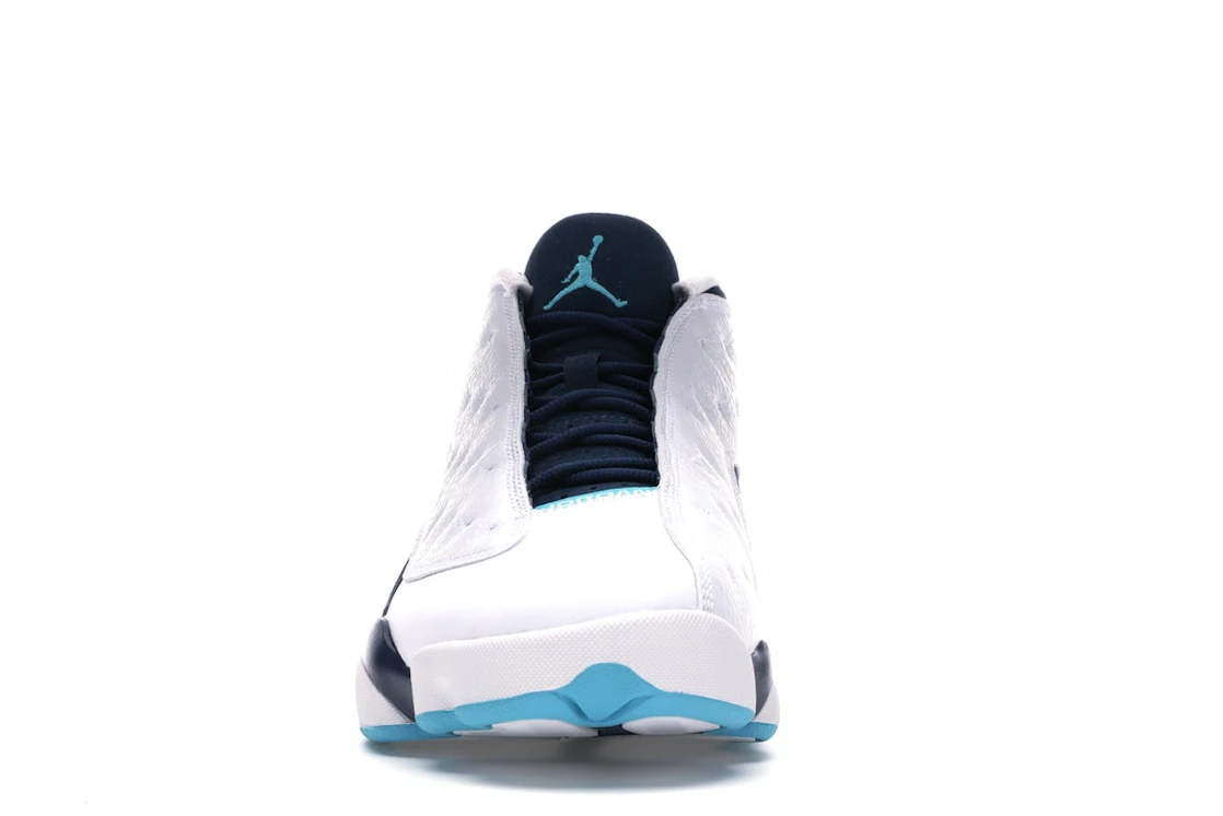 Vue 10 de Jordan 13 Retro Low Hornets
