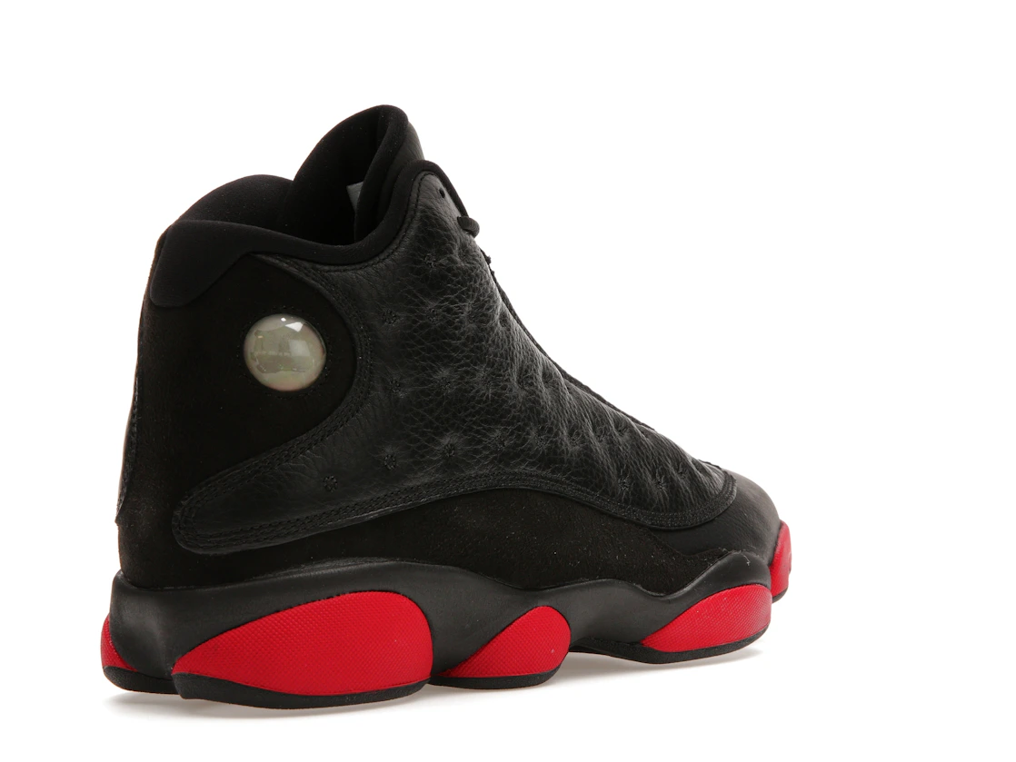 Vue 32 de Jordan 13 Retro Dirty Bred