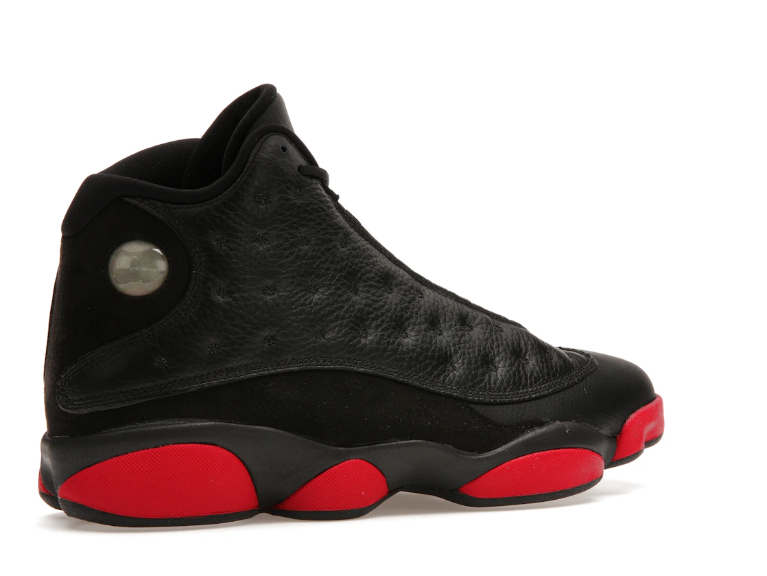 Vue 34 de Jordan 13 Retro Dirty Bred