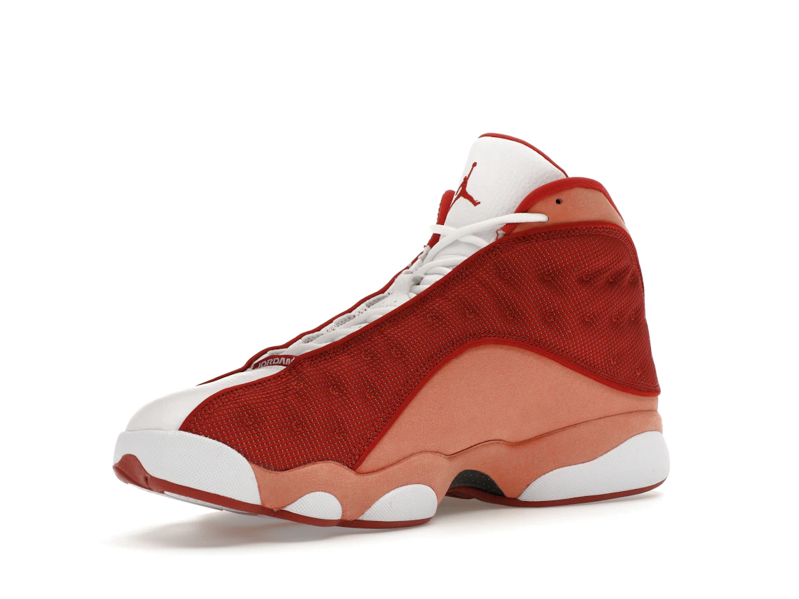 Vue 15 de Jordan 13 Retro Dune Red