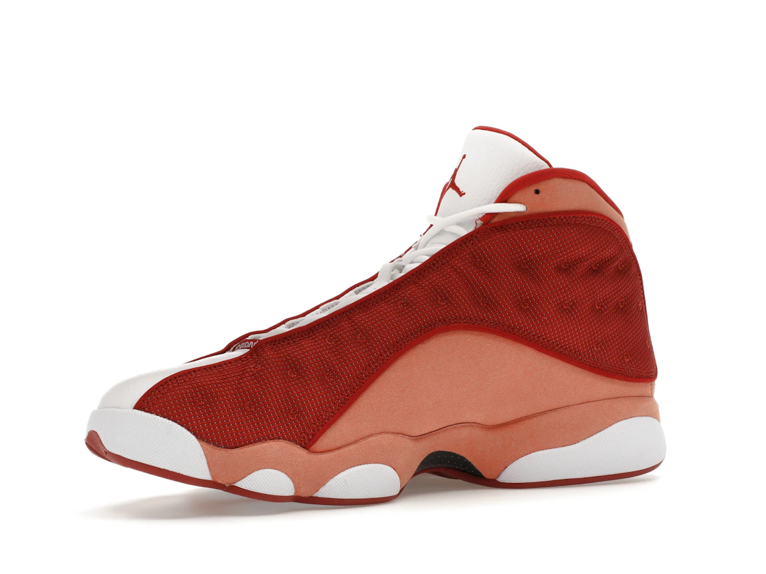 Vue 16 de Jordan 13 Retro Dune Red