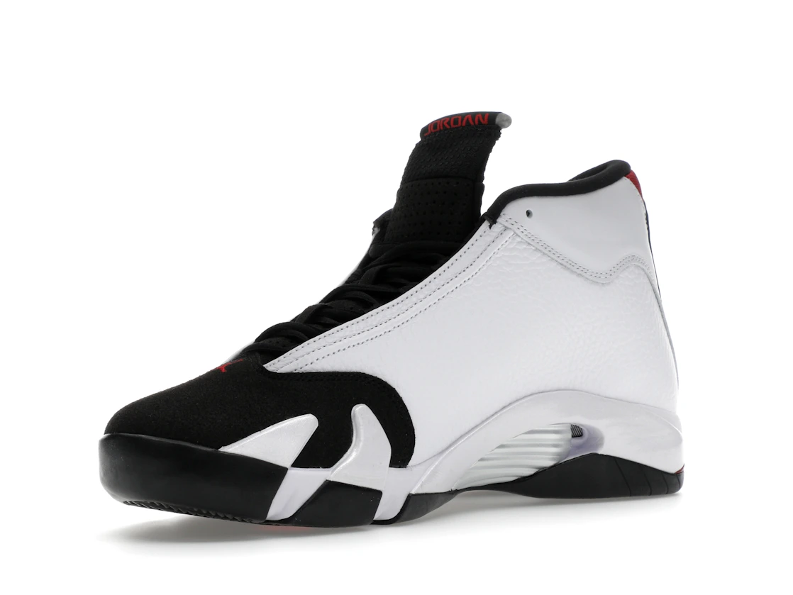 Vue 15 de Jordan 14 Retro Black Toe (2024)