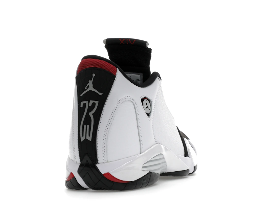 Vue 30 de Jordan 14 Retro Black Toe (2024)