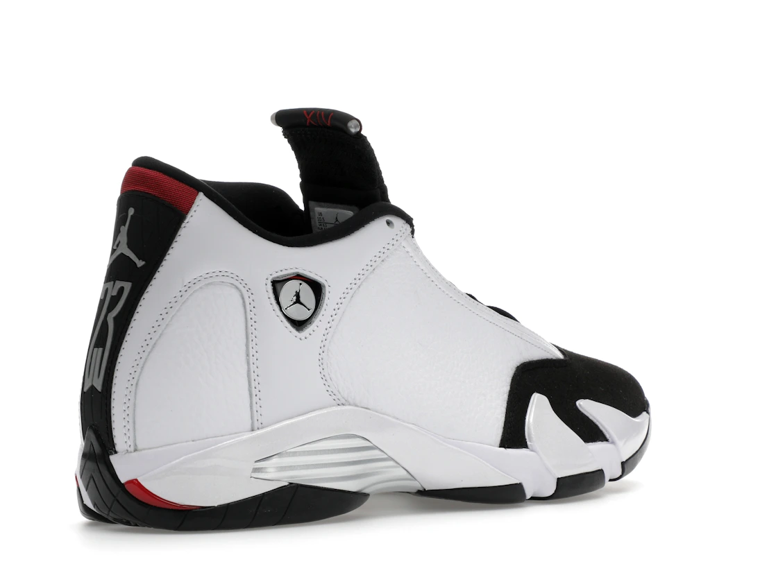 Vue 33 de Jordan 14 Retro Black Toe (2024)