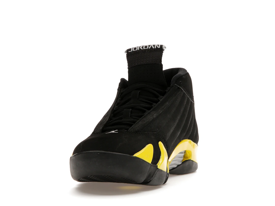 Vue 12 de Jordan 14 Retro Thunder