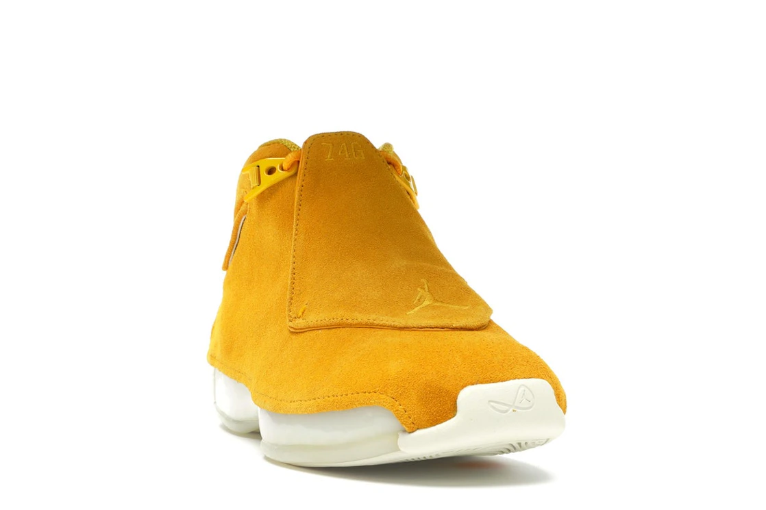 Vue 8 de Jordan 18 Retro Yellow Ochre