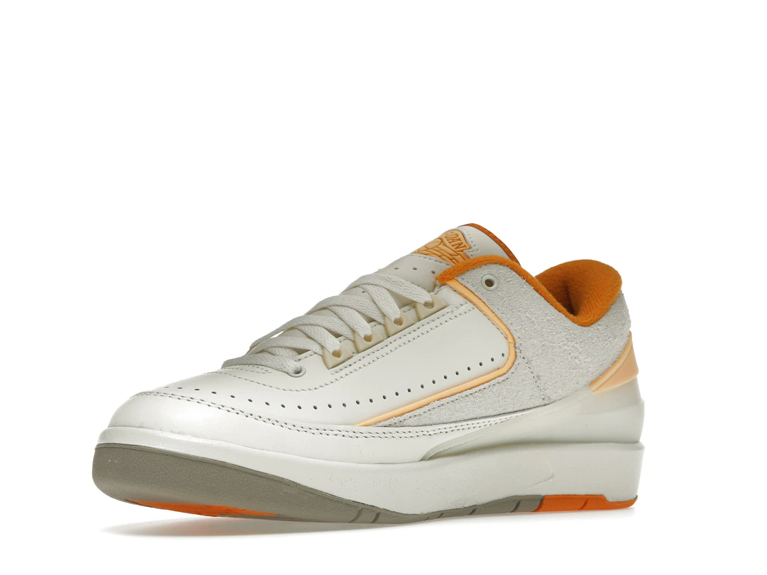 Vue 15 de Jordan 2 Retro Low Craft Melon Tint