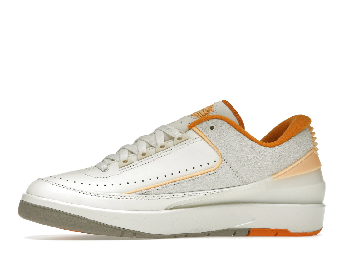 Vue 18 de Jordan 2 Retro Low Craft Melon Tint