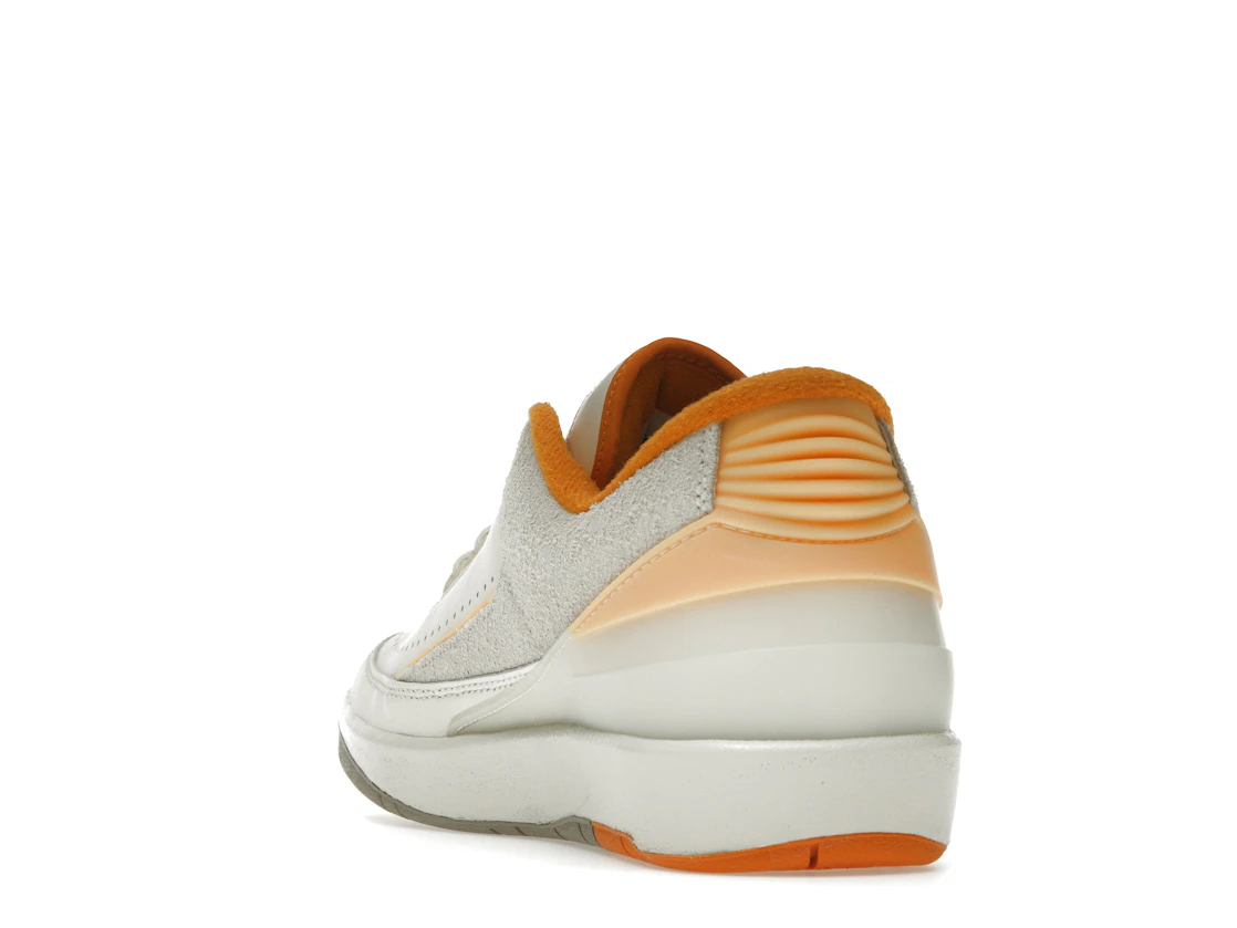 Vue 26 de Jordan 2 Retro Low Craft Melon Tint