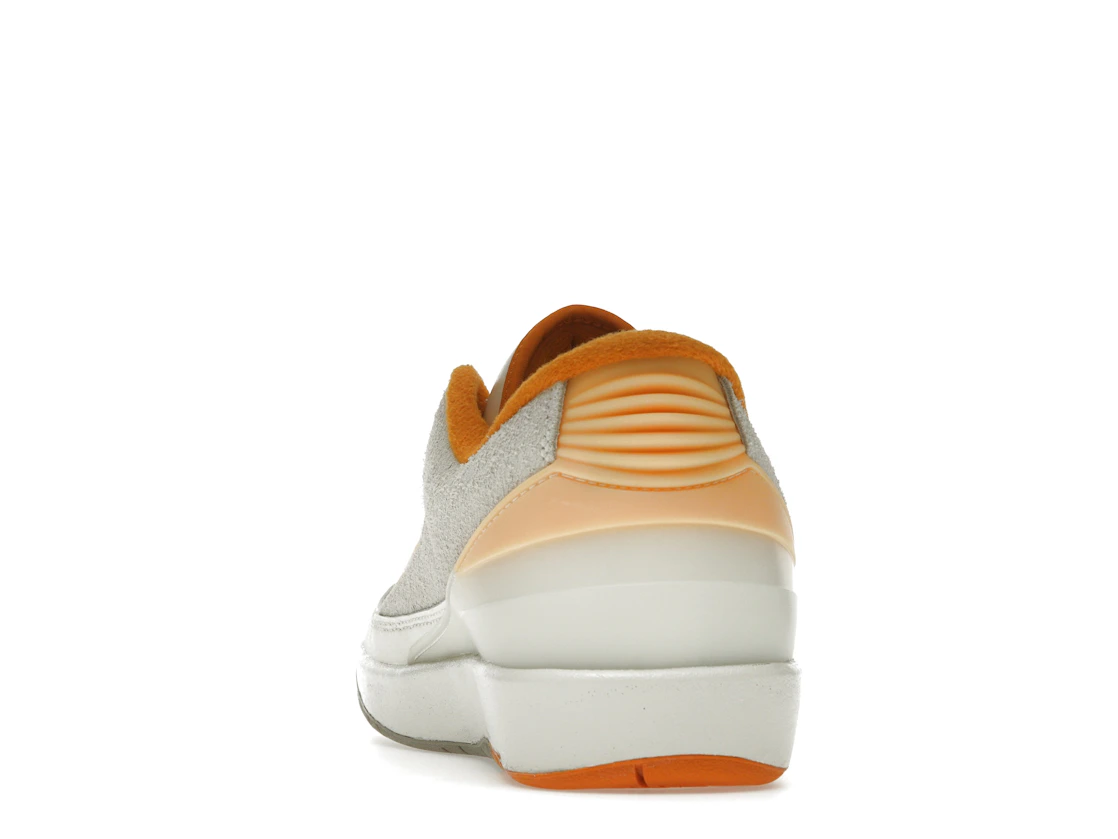 Vue 27 de Jordan 2 Retro Low Craft Melon Tint
