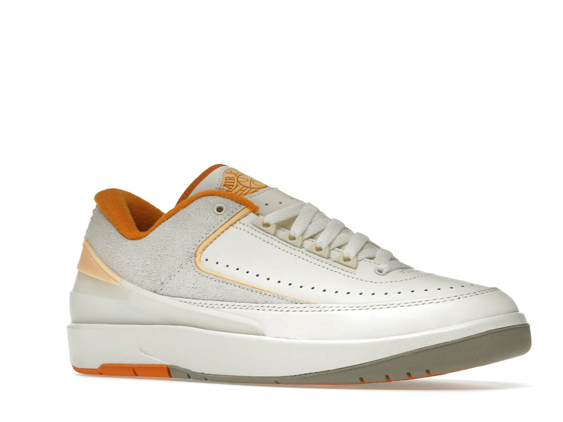 Vue 4 de Jordan 2 Retro Low Craft Melon Tint
