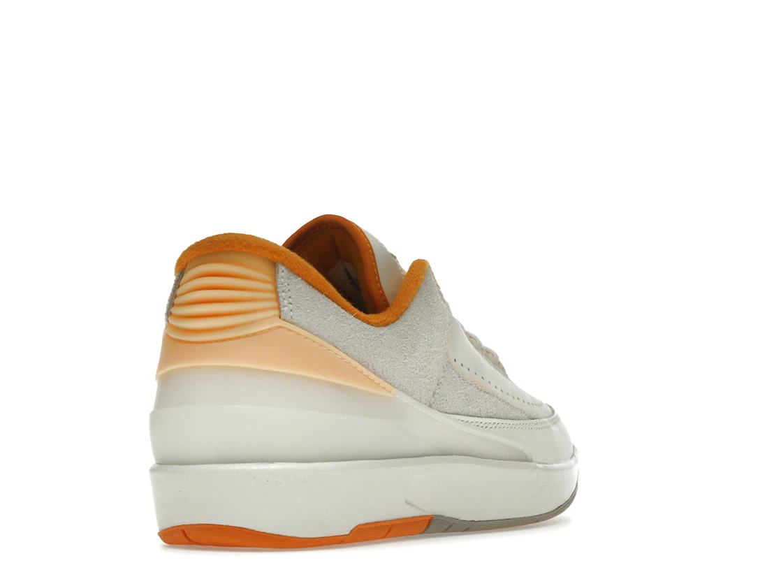 Vue 31 de Jordan 2 Retro Low Craft Melon Tint