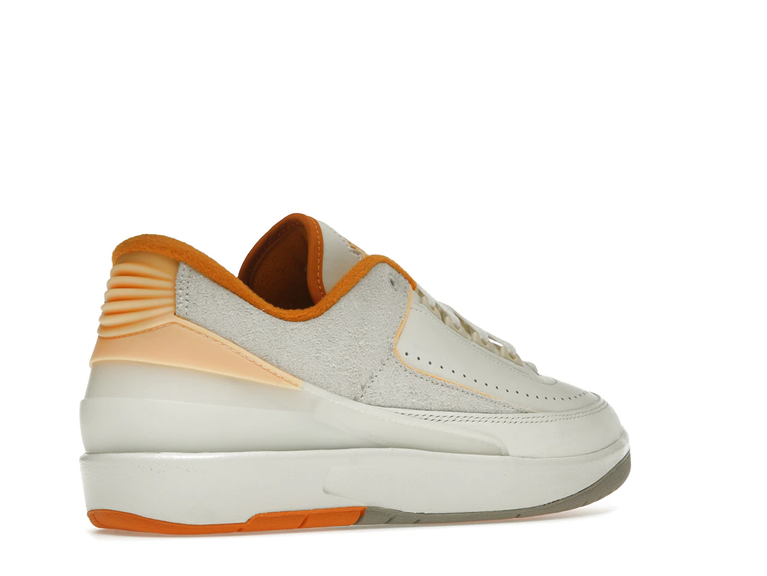 Vue 33 de Jordan 2 Retro Low Craft Melon Tint