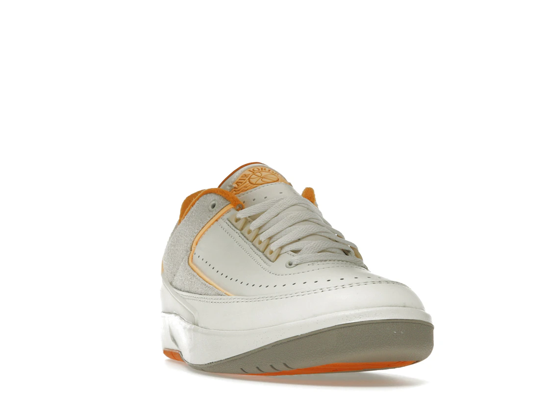 Vue 8 de Jordan 2 Retro Low Craft Melon Tint