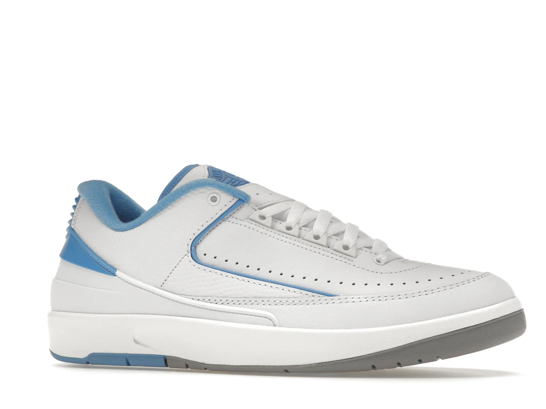Vue 3 de Jordan 2 Retro Low UNC