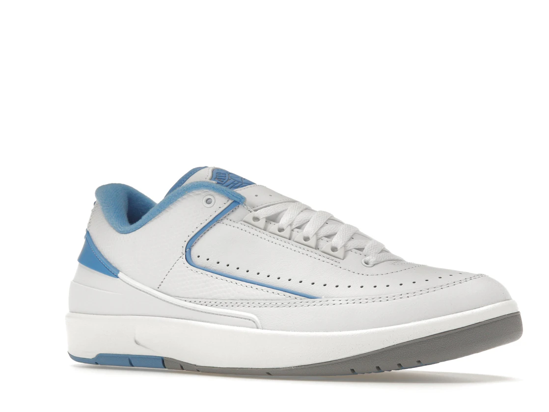 Vue 4 de Jordan 2 Retro Low UNC