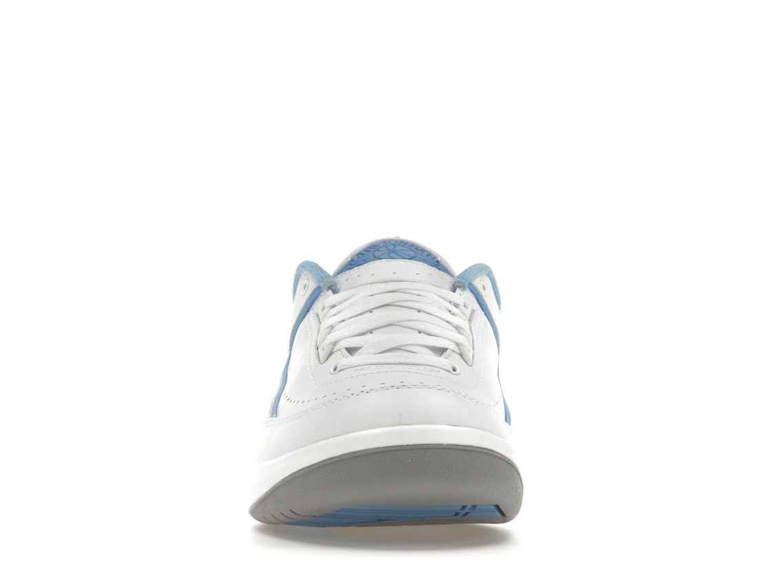 Vue 10 de Jordan 2 Retro Low UNC