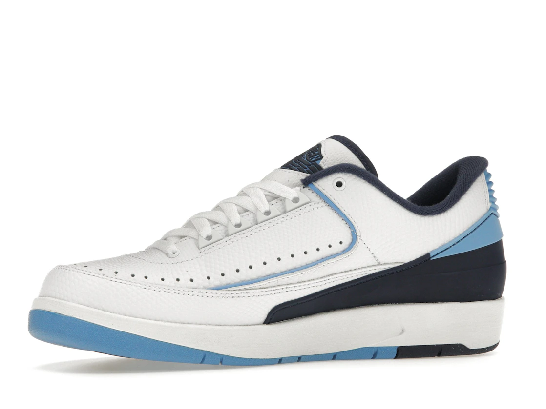 Vue 17 de Jordan 2 Retro Low University Blue (2016)