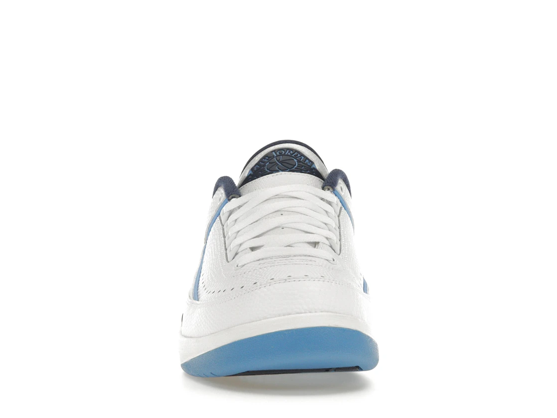 Vue 10 de Jordan 2 Retro Low University Blue (2016)