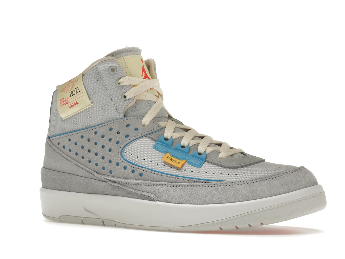 Vue 4 de Jordan 2 Retro SP Union Grey Fog