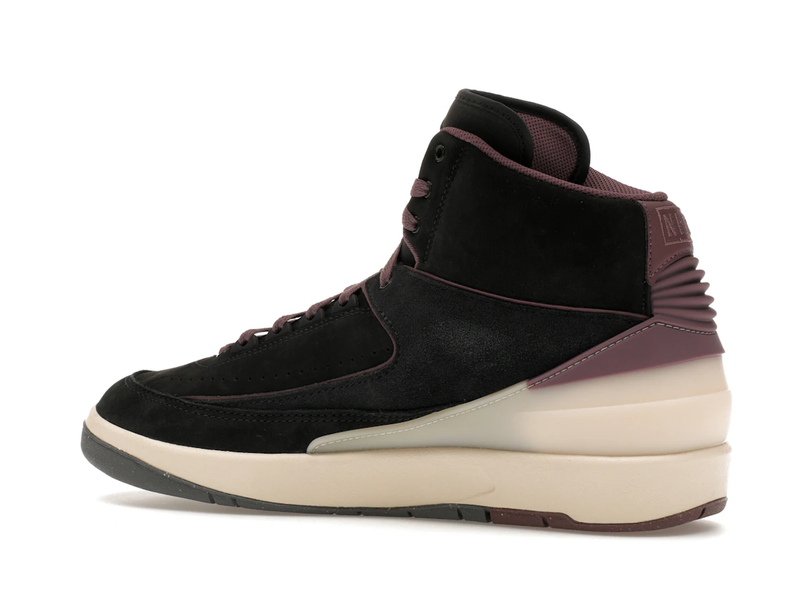 Vue 22 de Jordan 2 Retro Mauve 